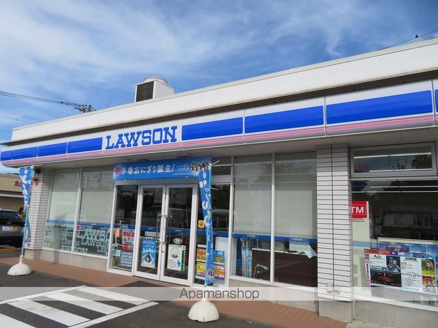 コンビニ　ローソン取手戸頭七丁目店（コンビニ）まで734m
