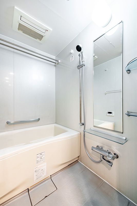 バス・シャワールーム