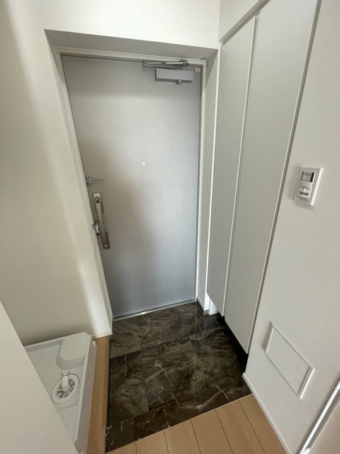 玄関　別号室参照