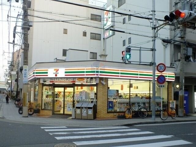 コンビニ　セブンイレブン大阪弁天4丁目店（コンビニ）まで140m