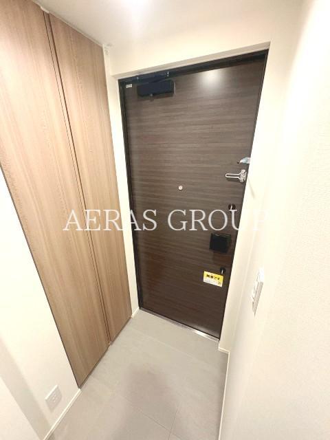 玄関　別部屋同仕様タイプ