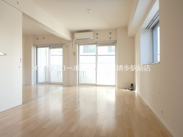 その他　※写真は棟内別部屋参考写真
