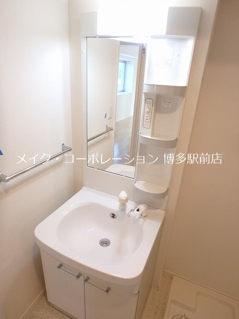 洗面設備　※写真は棟内別部屋参考写真