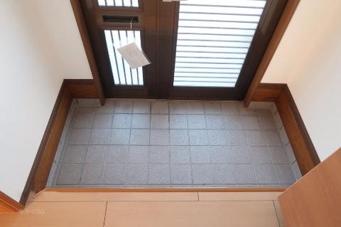 玄関　玄関（イメージ）