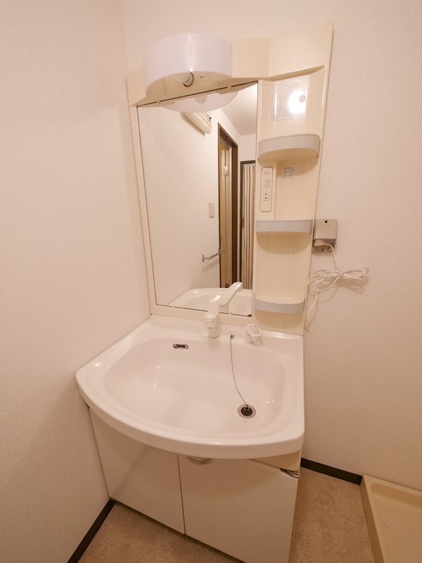 洗面設備　別部屋写真