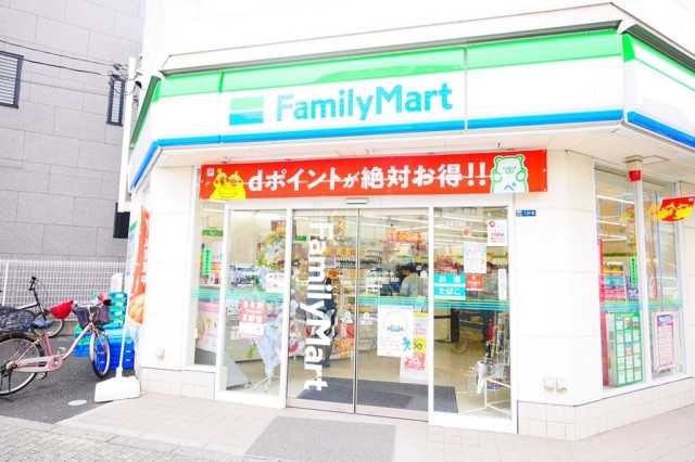 コンビニ　ファミリーマート田端新町三丁目店（コンビニ）まで183m