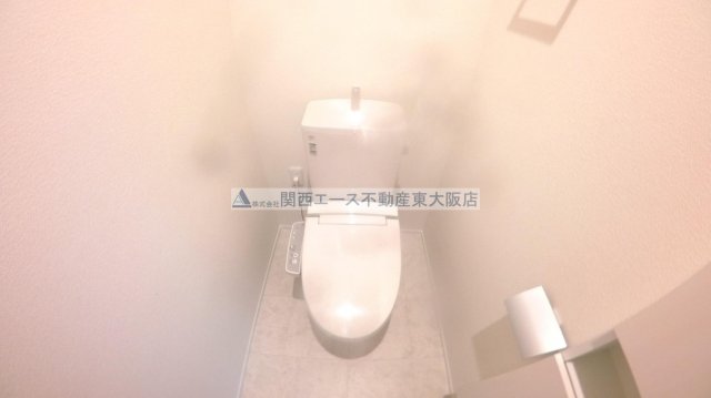 トイレ　同一商品内装