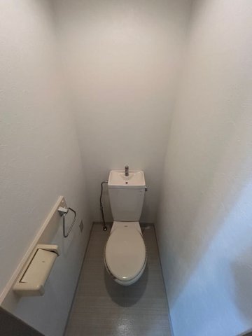 トイレ　ゆったりとした空間のトイレです