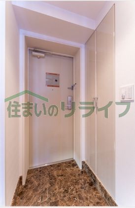オーキッドレジデンス六本木の玄関写真