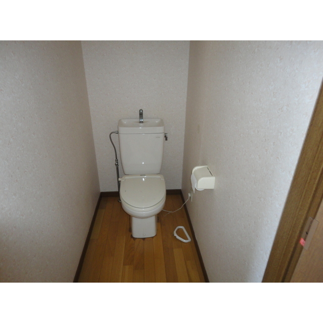 チェリーフィールド中村のトイレ写真