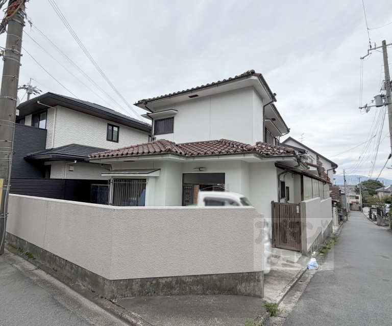 深草中ノ島町貸家の外観写真