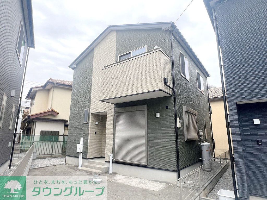 建物外観　エントランス