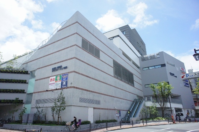 その他　ユニクロ練馬北口店（その他）まで1196m