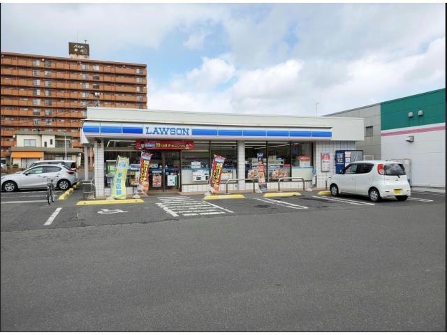 コンビニ　ローソン郡山愛宕店（コンビニ）まで355m