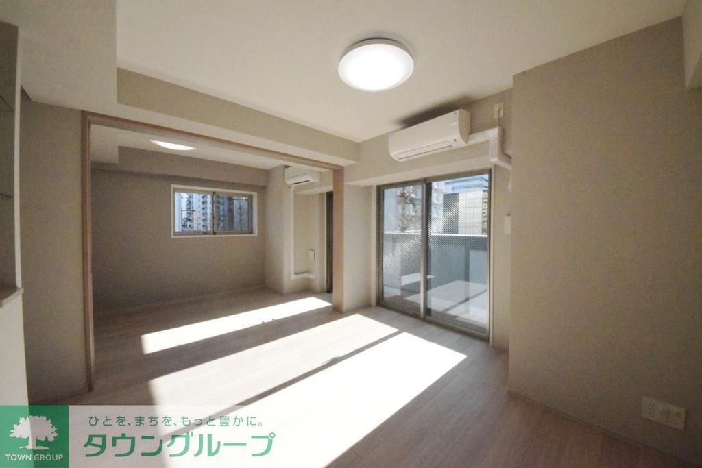居室・リビング　★お部屋探しは株式会社タウンハウジング東京まで★