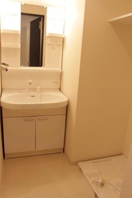 洗面設備　別タイプ部屋　参考写真です