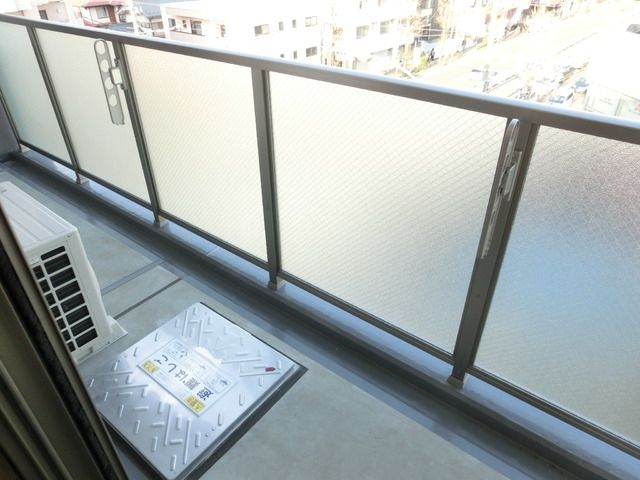 バルコニー　★明るいバルコニー★