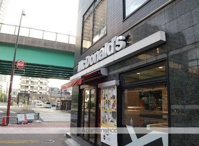飲食店　マクドナルド月島駅前店（飲食店）まで103m