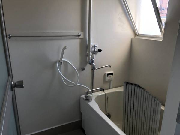バス・シャワールーム　※同建物別号室の写真