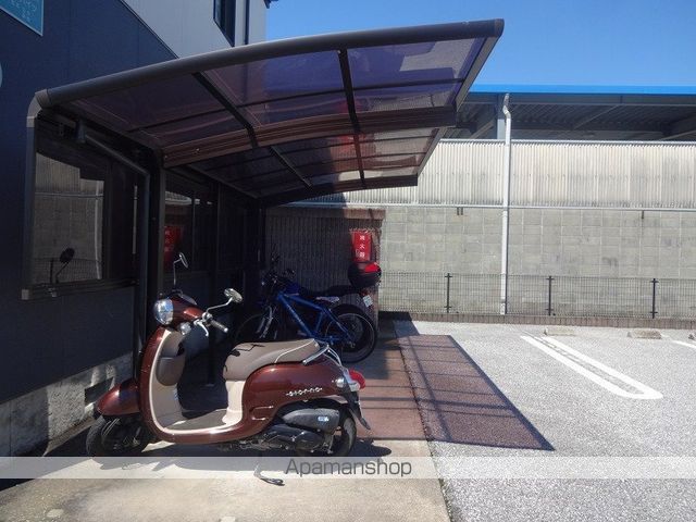 とさでん交通後免線 住吉通駅 徒歩12分 2階建 築26年の外観写真