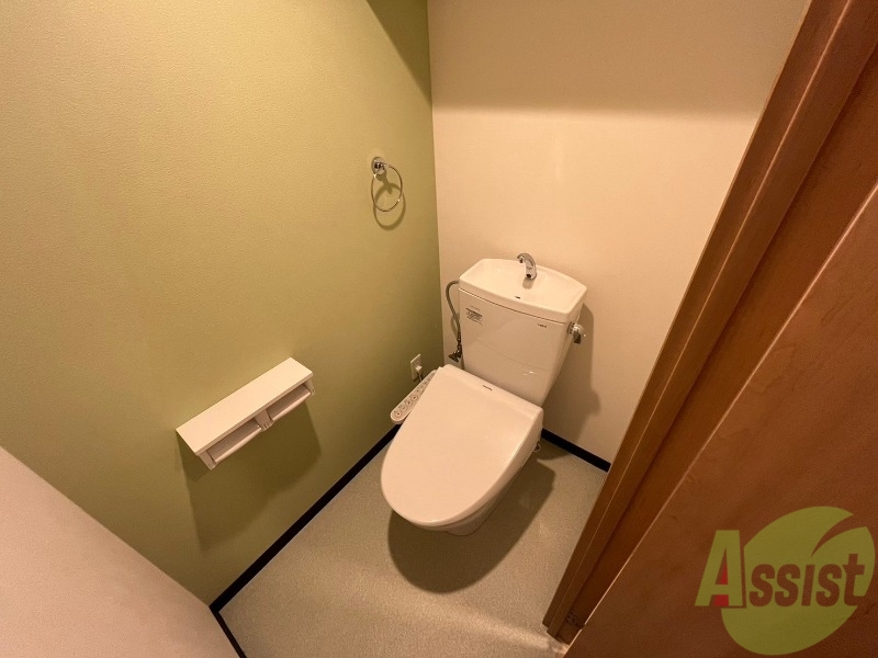 トイレ　トイレです。ウォシュレット付を探している方、おすすめです！