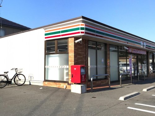 コンビニ　セブンイレブン 福岡和白2丁目店（コンビニ）まで791m