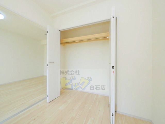 収納　各部屋にクローゼットを完備しています♪