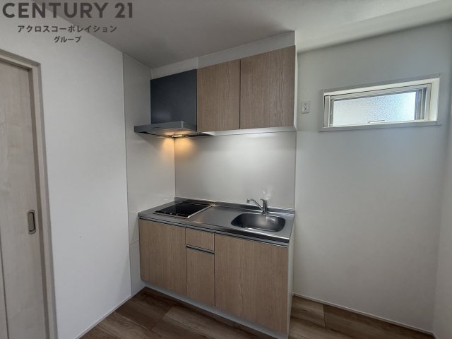 キッチン　IHコンロで火を使わず、料理初心者の方にもおすすめです！