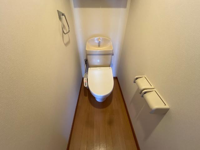ヴィーブル東二見のトイレ写真