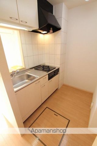 高松琴平電鉄琴平線 三条駅 徒歩13分 2階建 築17年のキッチン写真