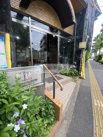 ライオンズマンション大山氷川町の外観写真
