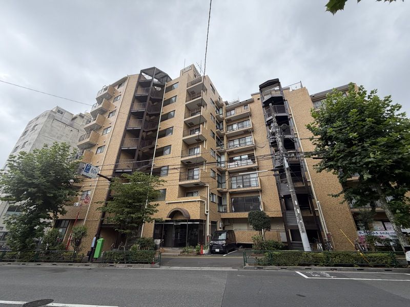 ライオンズマンション大山氷川町の外観写真