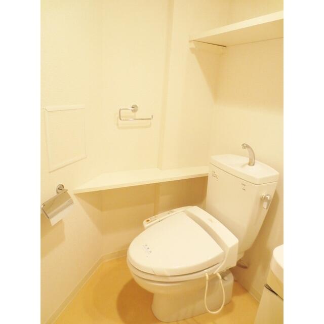 ＪＲ常磐線 亀有駅 徒歩7分 9階建 築20年のトイレ写真
