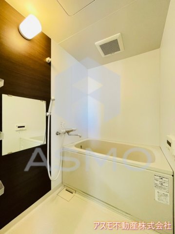 バス・シャワールーム　※同建物内別タイプ参考写真