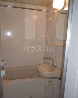 小田急線 千歳船橋駅 徒歩13分 2階建 築14年の風呂写真