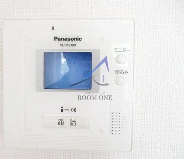 セキュリティ　モニター付きインターホンです。