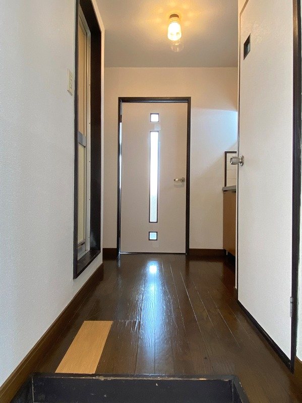 玄関　別室写真の為、現状を優先いたします。