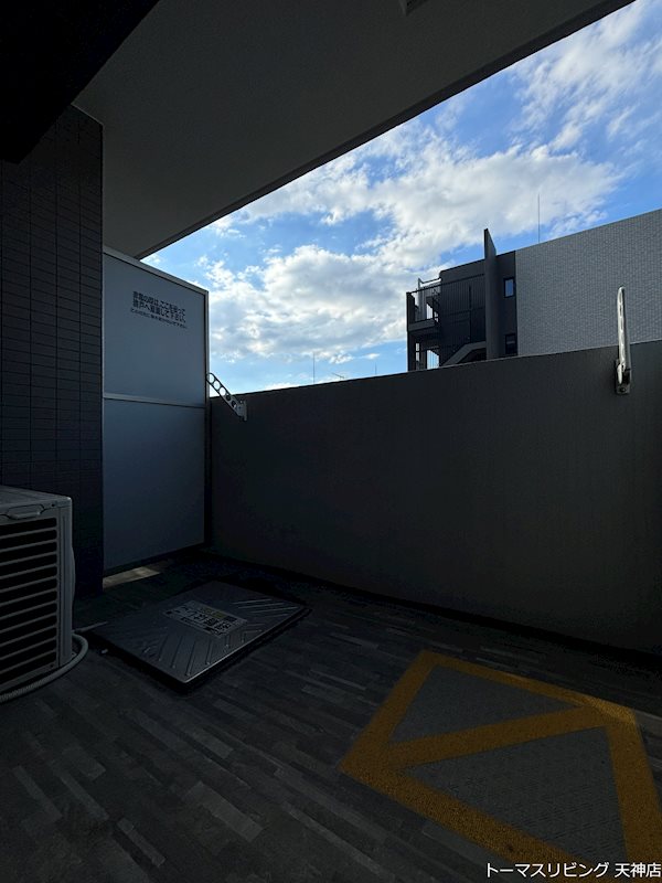 バルコニー　※別号室の参考写真です。