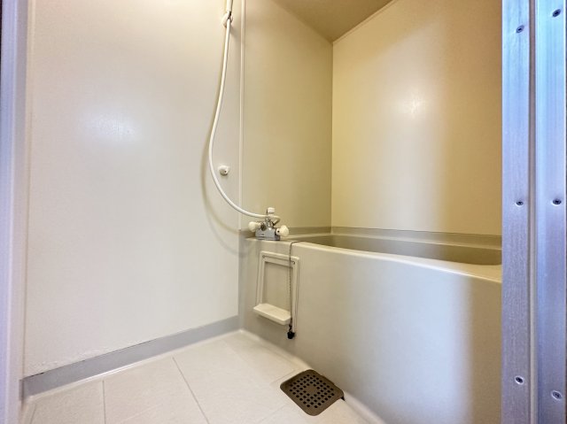 ＪＲ土讃線 薊野駅 徒歩12分 4階建 築26年の風呂写真