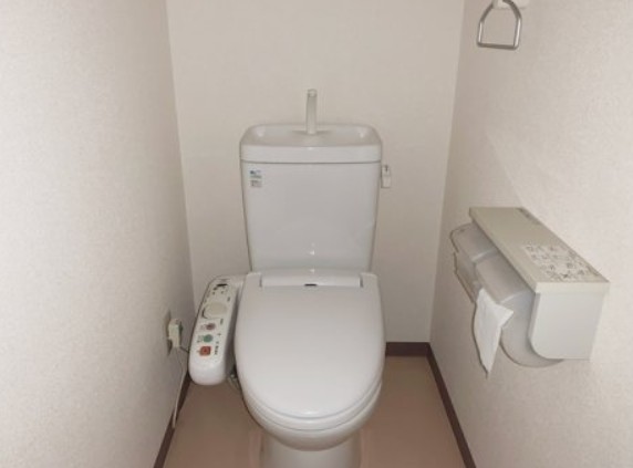 メゾンルシエールのトイレ写真