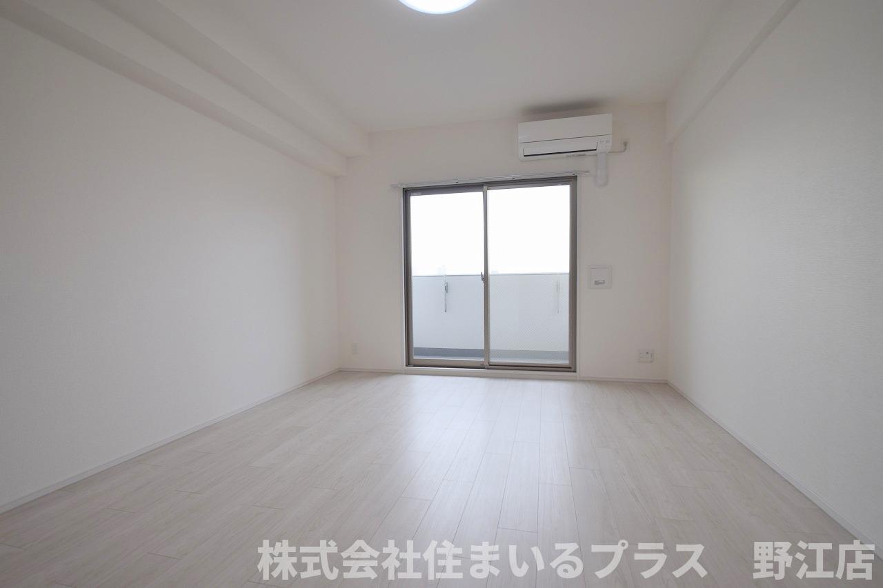 フォレストグレイス関目高殿VIIの居間写真
