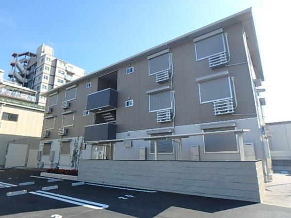 近鉄大阪線 真菅駅 徒歩18分 築8年