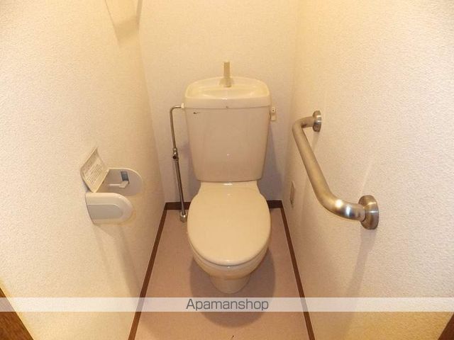 名鉄小牧線 小牧駅 徒歩24分 3階建 築29年のトイレ写真