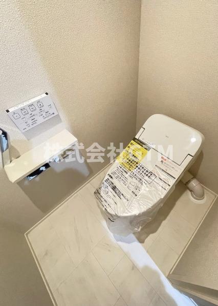 東京メトロ日比谷線 入谷駅 徒歩3分 3階建 築3年のトイレ写真