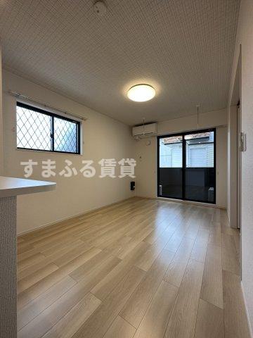 居室・リビング　同仕様　同施工会社　リビング