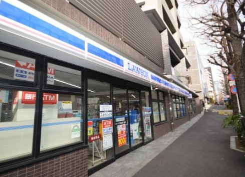 コンビニ　ローソン渋谷四丁目店（コンビニ）まで531m