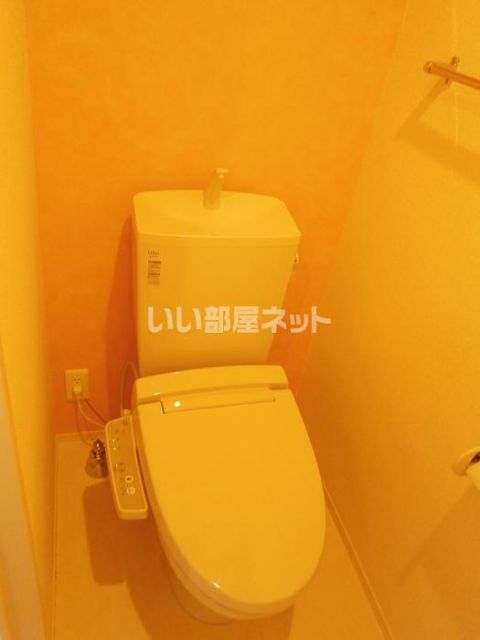 ルーム ケースリー A棟のトイレ写真