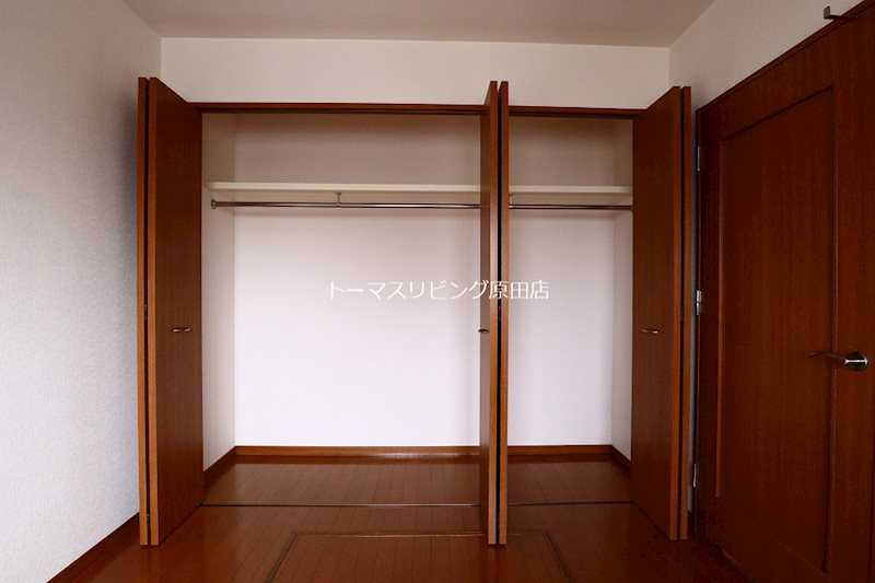 収納　302号室写真