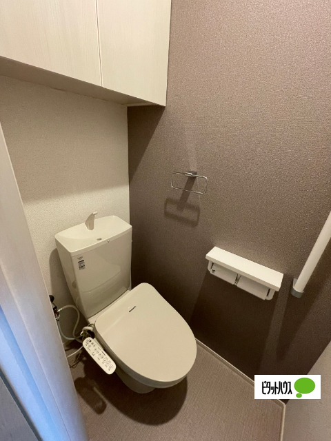 ＪＲ奥羽本線 天童駅 徒歩25分 2階建 築2年のトイレ写真