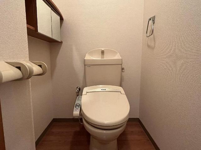 トイレ　シャワー付トイレ